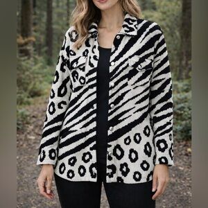 Ruby Rd 1X Black White Animal Print Knit Shacket Snap Button Jacket